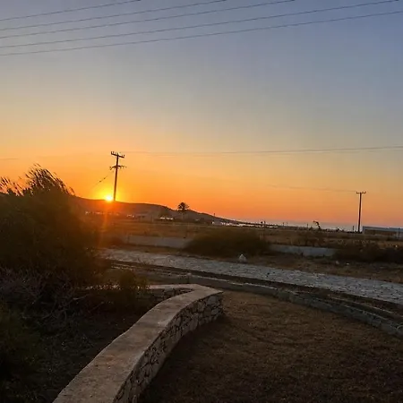 Paris Sunset And Olive Hideway Πάρος
